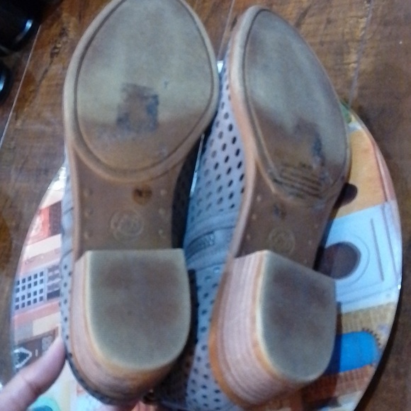 F2 Lucky Brand 7 perforated ankle boots - Picture 5 of 8